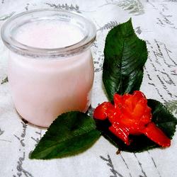 草莓酸奶的做法[图]