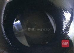 蚕豆米炒鸡蛋的做法图解4