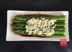 蒜蓉白灼芦笋的做法图解4