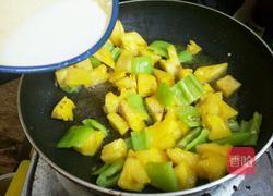 菠萝炒牛肉的做法图解9