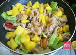 菠萝炒牛肉的做法图解10