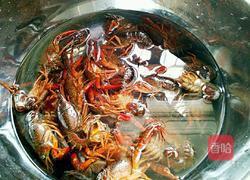 油焖小龙虾的做法图解2