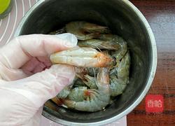 番茄大虾的做法图解1