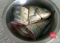 炖鲤鱼的做法图解2