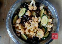 凉拌木耳菜花的做法图解9