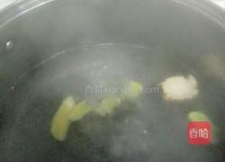 清炖鱼的做法图解2