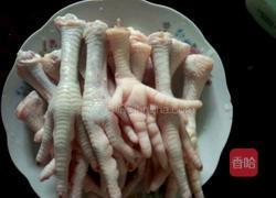 酱爆鸡爪的做法图解1
