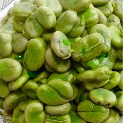 葱油蚕豆的做法[图]