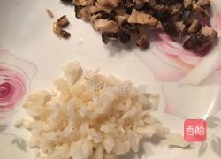 冬菇马蹄蒸肉饼的做法图解3