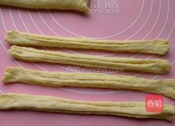 自制无铝油条的做法图解6