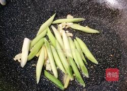 辣椒炒蛏子的做法图解6