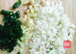 秘制蒜香排骨的做法图解3