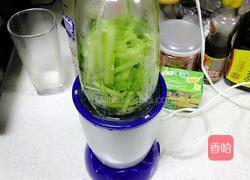 菠菜鱼丸汤的做法图解2