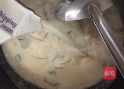 法式奶油蘑菇汤的做法图解10