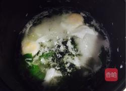 清汤荷包蛋的做法图解2