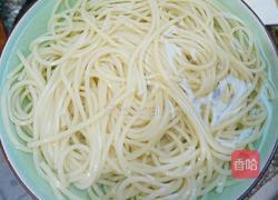 番茄肉末意大利面的做法图解4