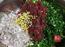双色牛肉饺子的做法图解1
