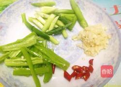 洋葱爆猪肚的做法图解4