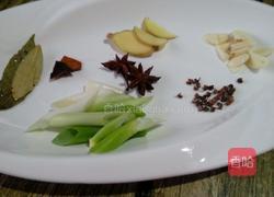 秘制酱肘子的做法图解8