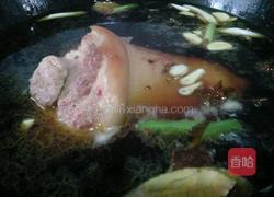 秘制酱肘子的做法图解13