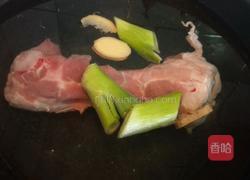清汤面的做法图解1
