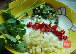 凉拌黄瓜木耳的做法图解3