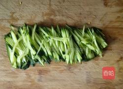 黄瓜拌粉皮的做法图解3