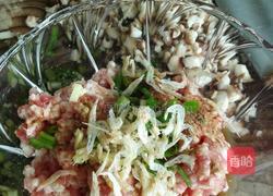 剁椒肉末蚕豆煲的做法图解4