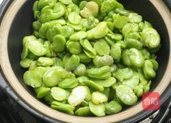 剁椒肉末蚕豆煲的做法图解10