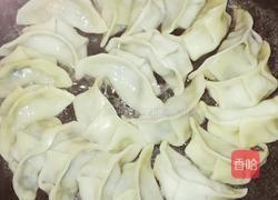 煎饺的做法图解4