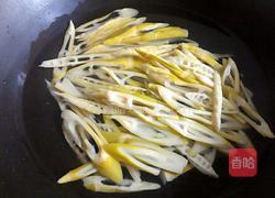 春笋炒肉的做法图解4