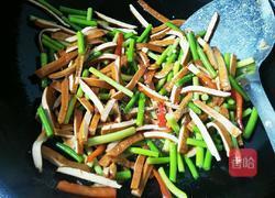 蒜苔的做法图解8