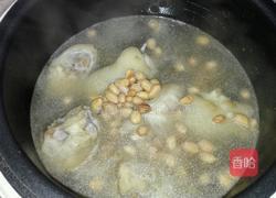 花生猪脚汤的做法图解9