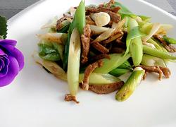 大葱炒肉