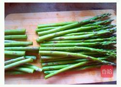 蒜香芦笋的做法图解2