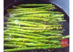 蒜香芦笋的做法图解3