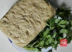 凉拌面筋的做法图解1