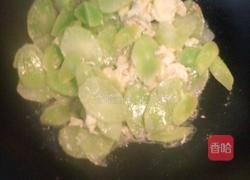 莴笋炒鸡蛋的做法图解4