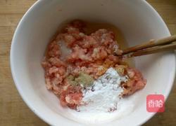 水汆丸子的做法图解2