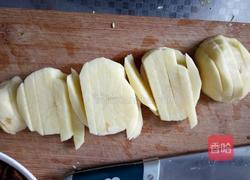 炸土豆条的做法图解2