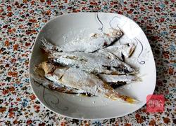 家常烧黄花鱼的做法图解4