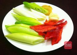 葱爆牛肉的做法图解2