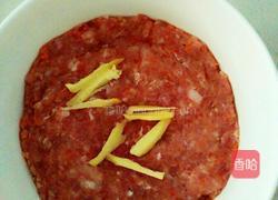 荸荠红萝卜小菜心肉饼汤的做法图解5