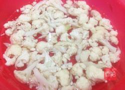 凉拌花菜的做法图解2