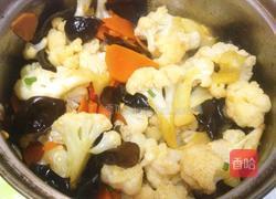 凉拌花菜的做法图解12