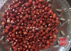 红豆小米粥的做法图解2