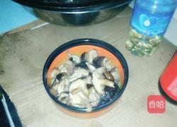 烤肉味香菇小炒肉的做法图解3