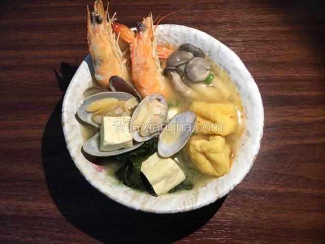 味美的日式味增汤已做好。