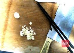 呛炒包菜的做法图解3