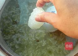大米绿豆粥的做法图解4